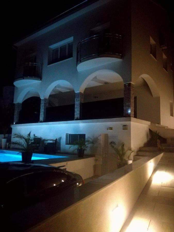 Pinezići Villa Infinity מראה חיצוני תמונה
