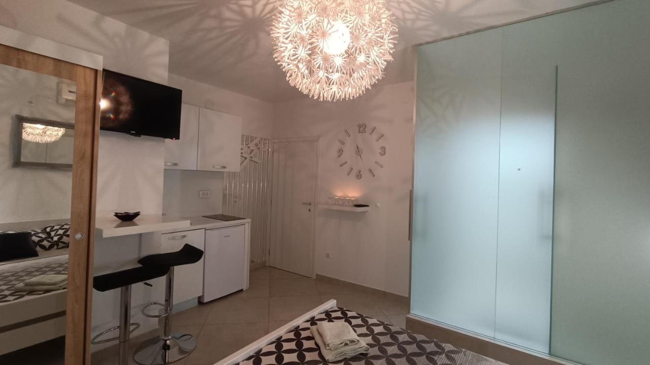 Pinezići Villa Infinity מראה חיצוני תמונה