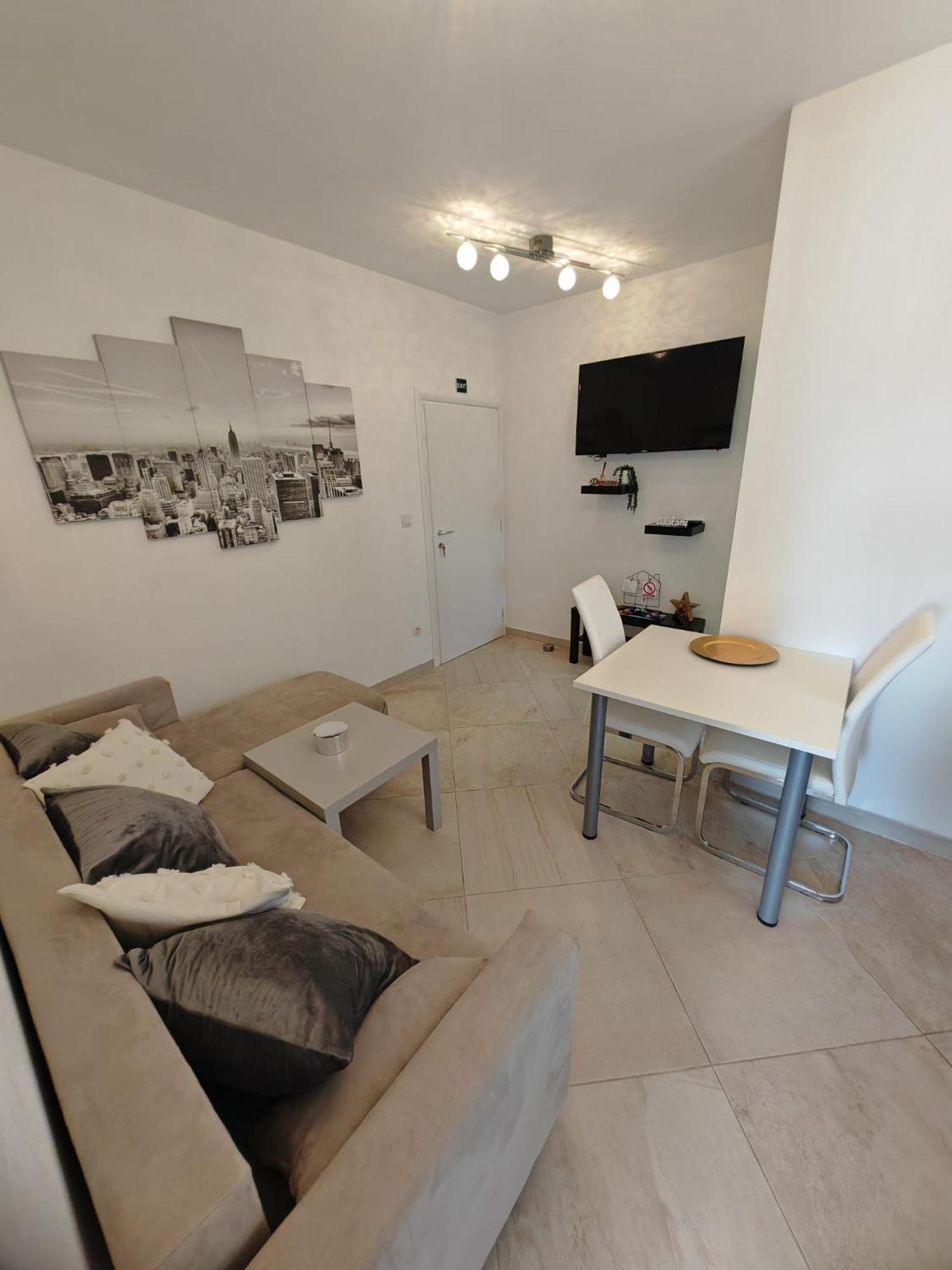 Pinezići Villa Infinity מראה חיצוני תמונה